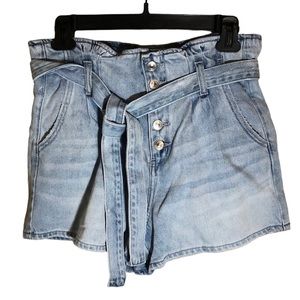 American Eagle Womens sz 8 Shorts Light Wash Belted Paperbag Mom Button Fly